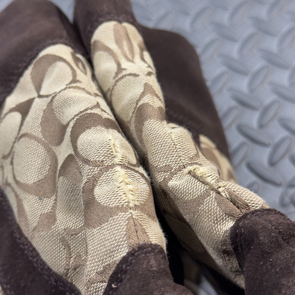 Coach Meyer Signature Boots Women's Khaki Chestnut Brown C Logo Suede Pull-On - Picture 9 of 9